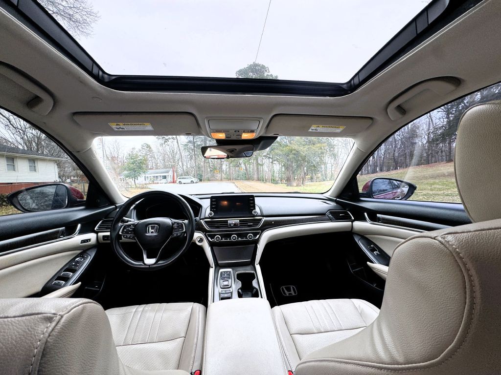 2018 Honda Accord Image 10