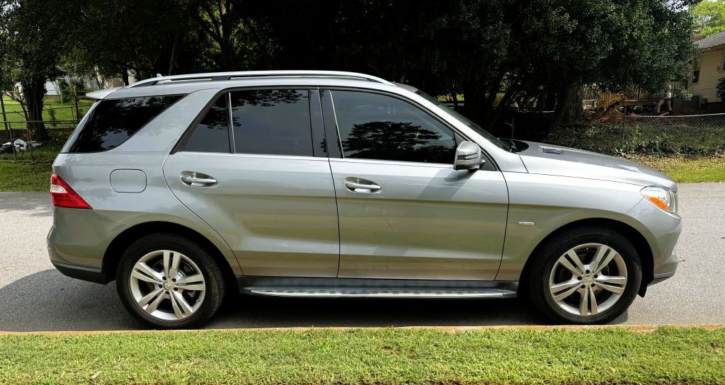 2012 Mercedes-Benz M-Class Image 4