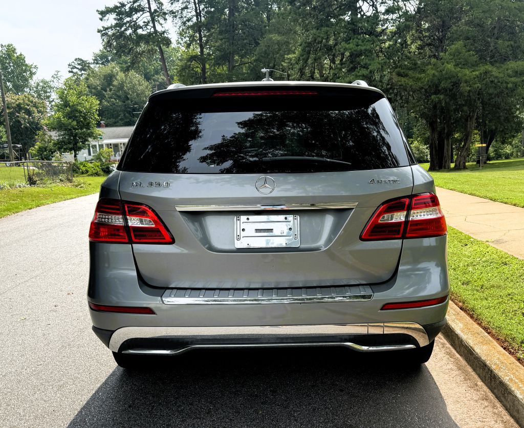 2012 Mercedes-Benz M-Class Image 6