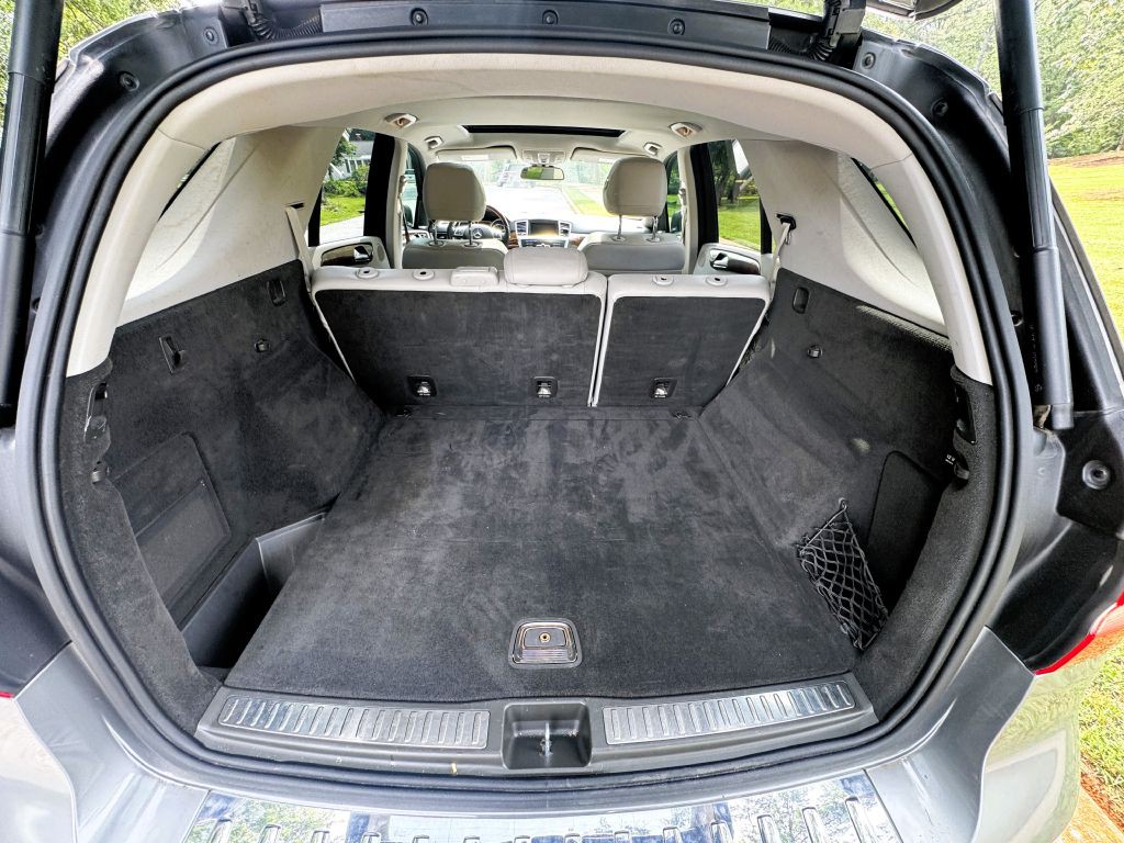2012 Mercedes-Benz M-Class Image 12