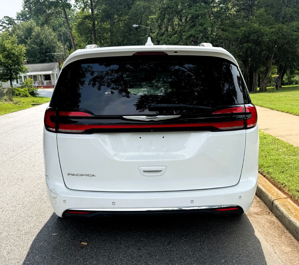 2021 Chrysler Pacifica Image 6