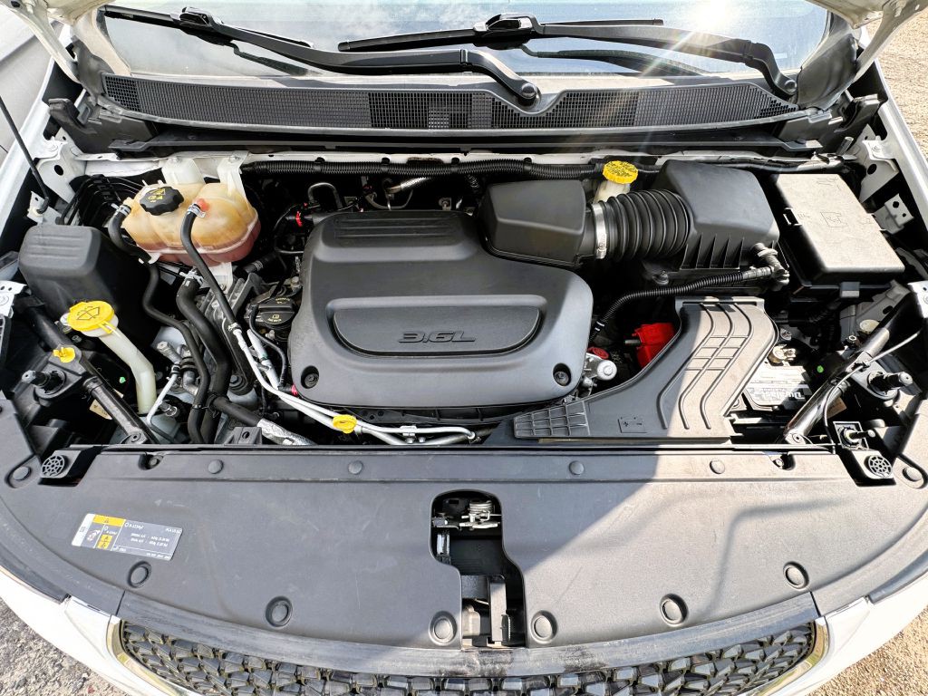 2021 Chrysler Pacifica Image 13