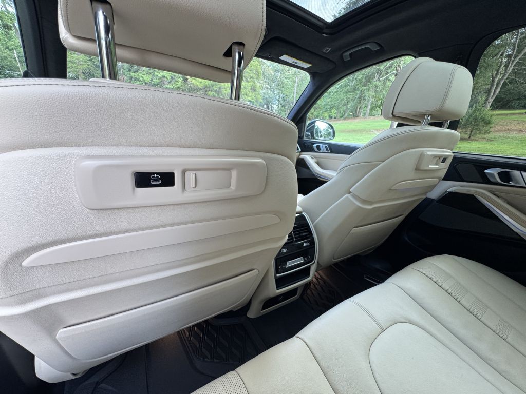 2021 BMW X5 Image 12