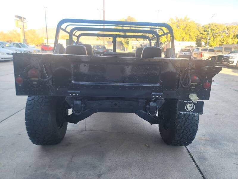 1994 AM General Humvee Image 20