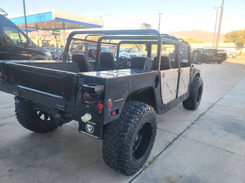 1994 AM General Humvee Image 8