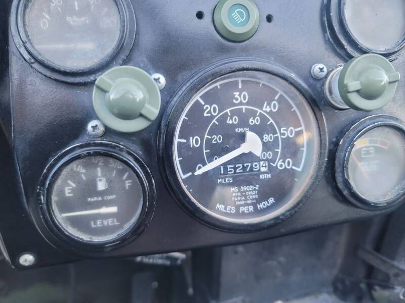 1994 AM General Humvee Image 14