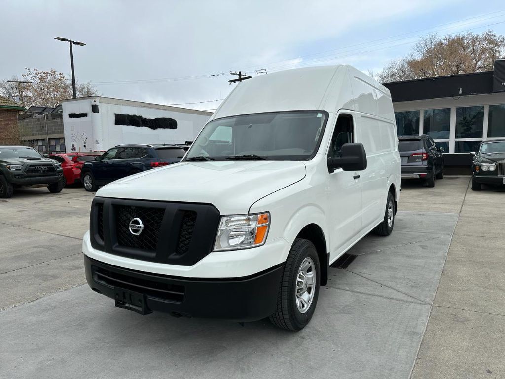 2018 Nissan NV Image 3