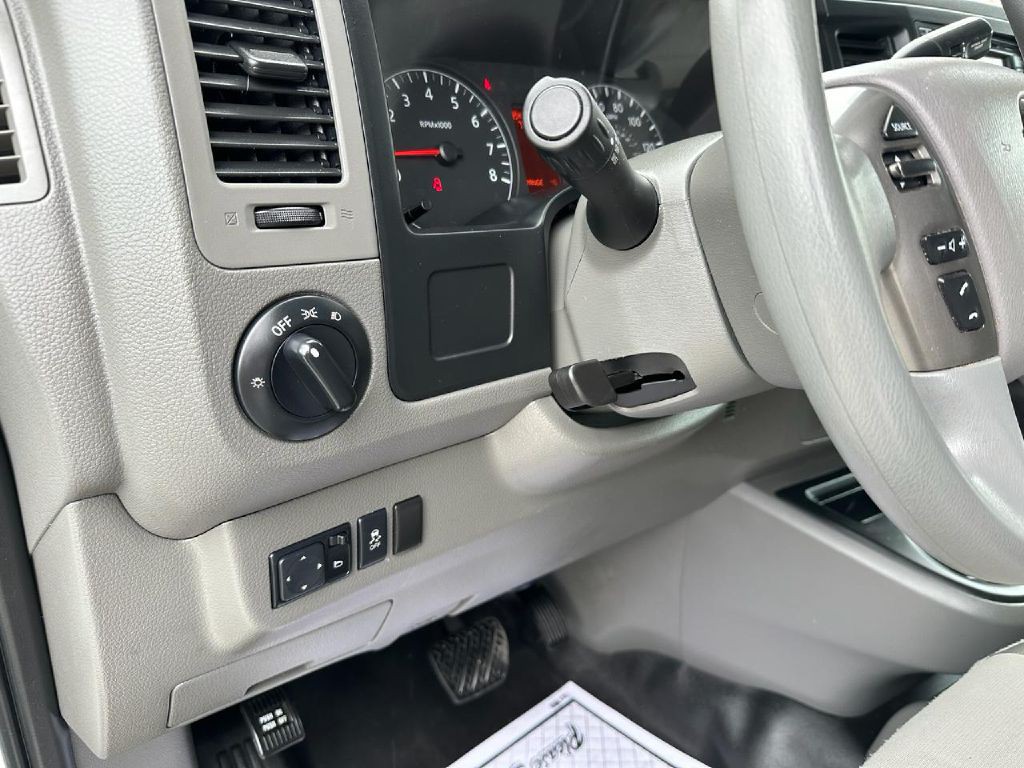 2018 Nissan NV Image 13