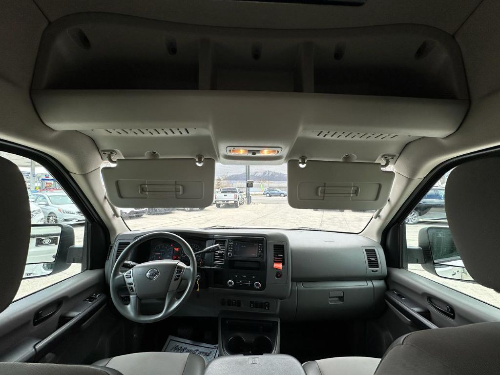 2018 Nissan NV Image 29