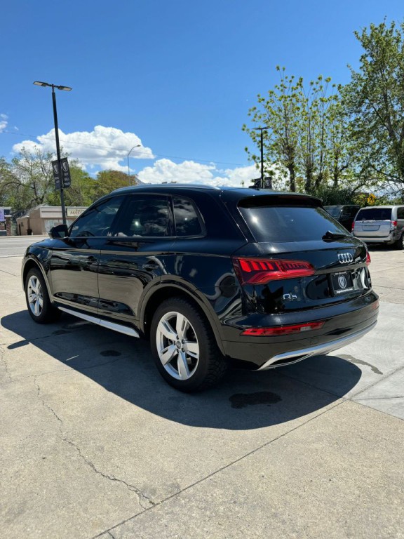 2018 Audi Q5 Image 6