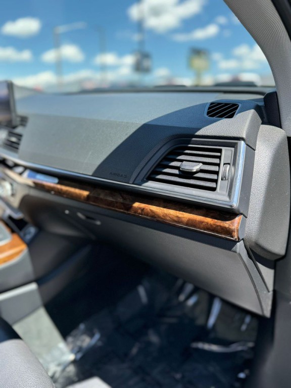 2018 Audi Q5 Image 11