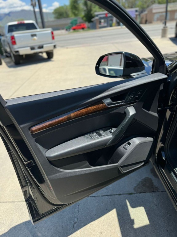 2018 Audi Q5 Image 15