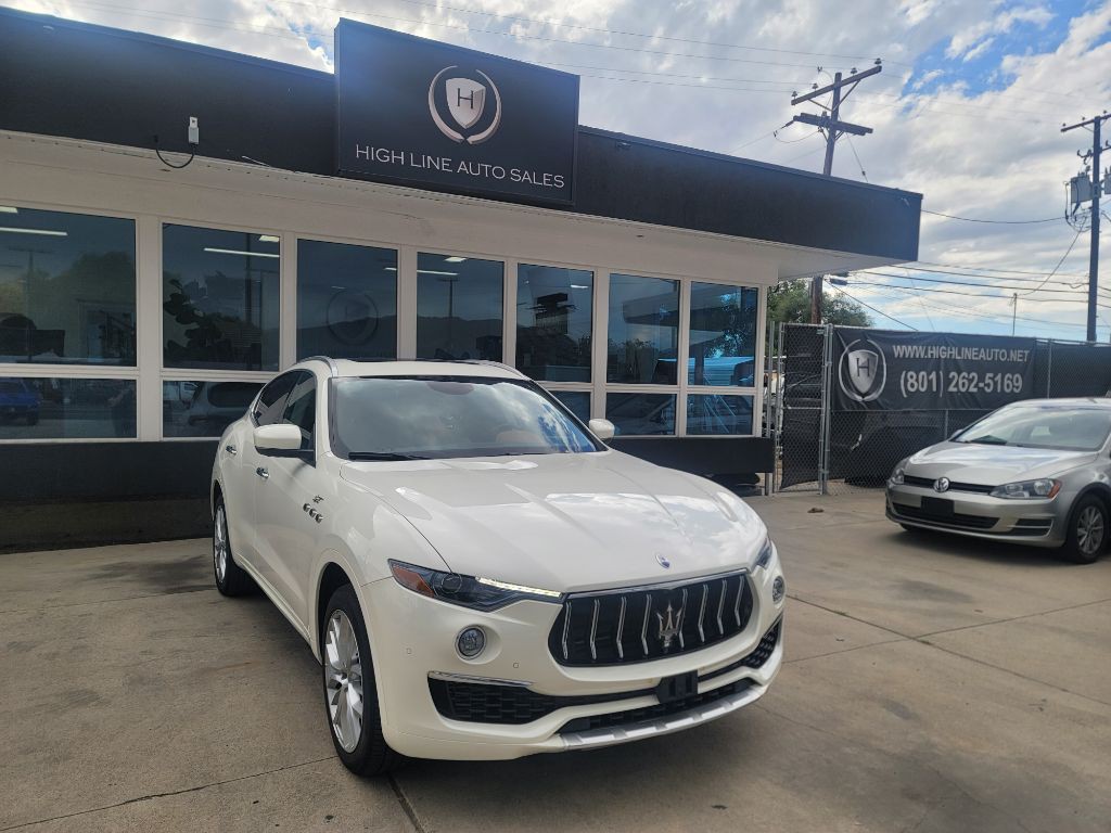 2022 Maserati Levante Image 1