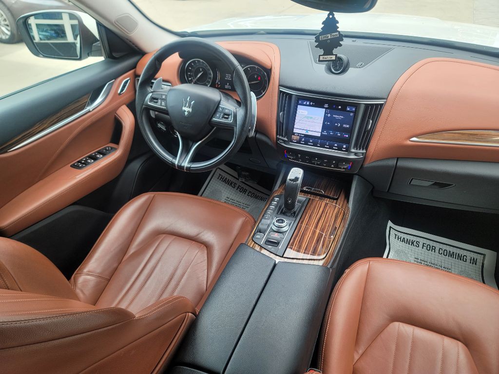 2022 Maserati Levante Image 11