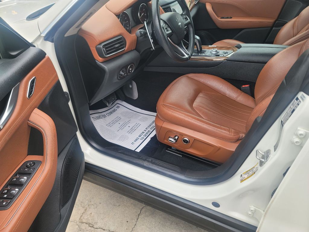 2022 Maserati Levante Image 19