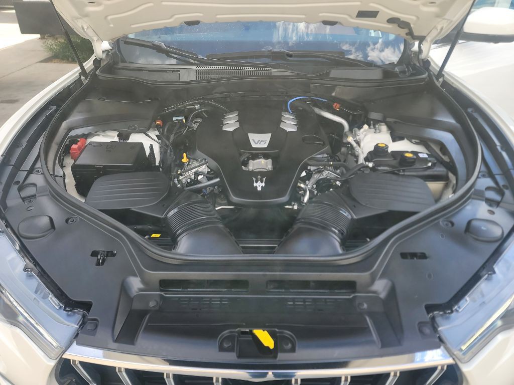 2022 Maserati Levante Image 35