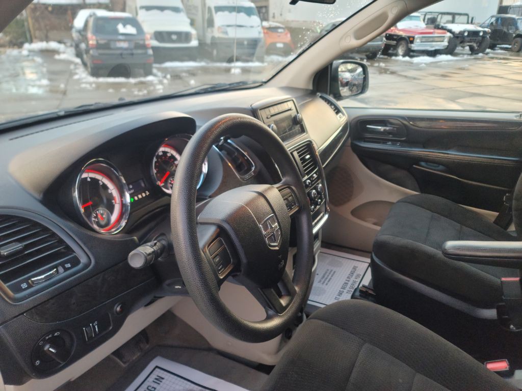 2012 Dodge Grand Caravan Image 13