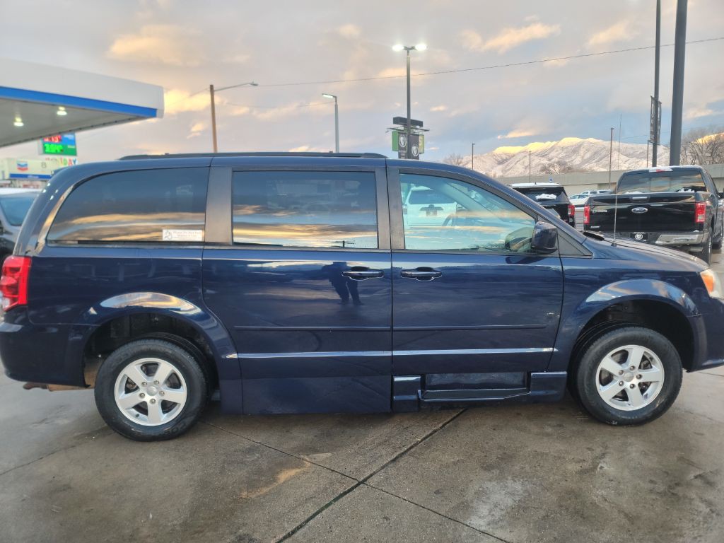 2012 Dodge Grand Caravan Image 16