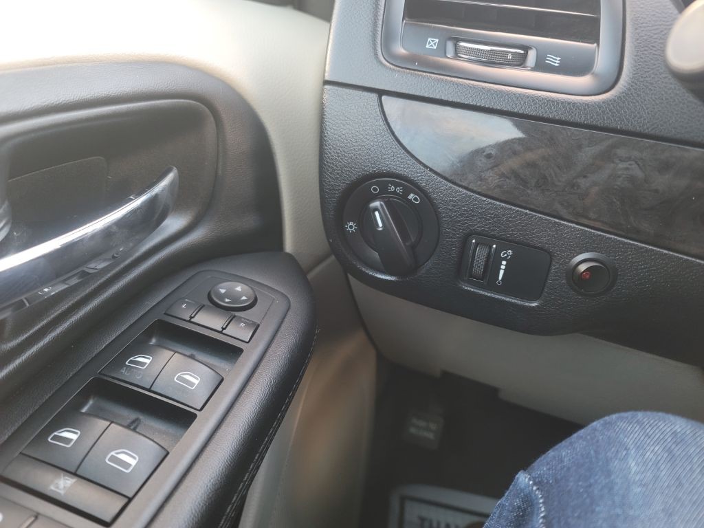 2012 Dodge Grand Caravan Image 19