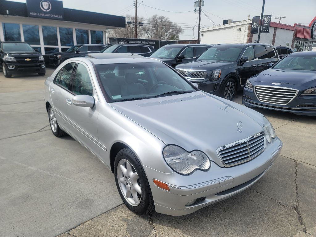 2003 Mercedes-Benz C-Class Image 1