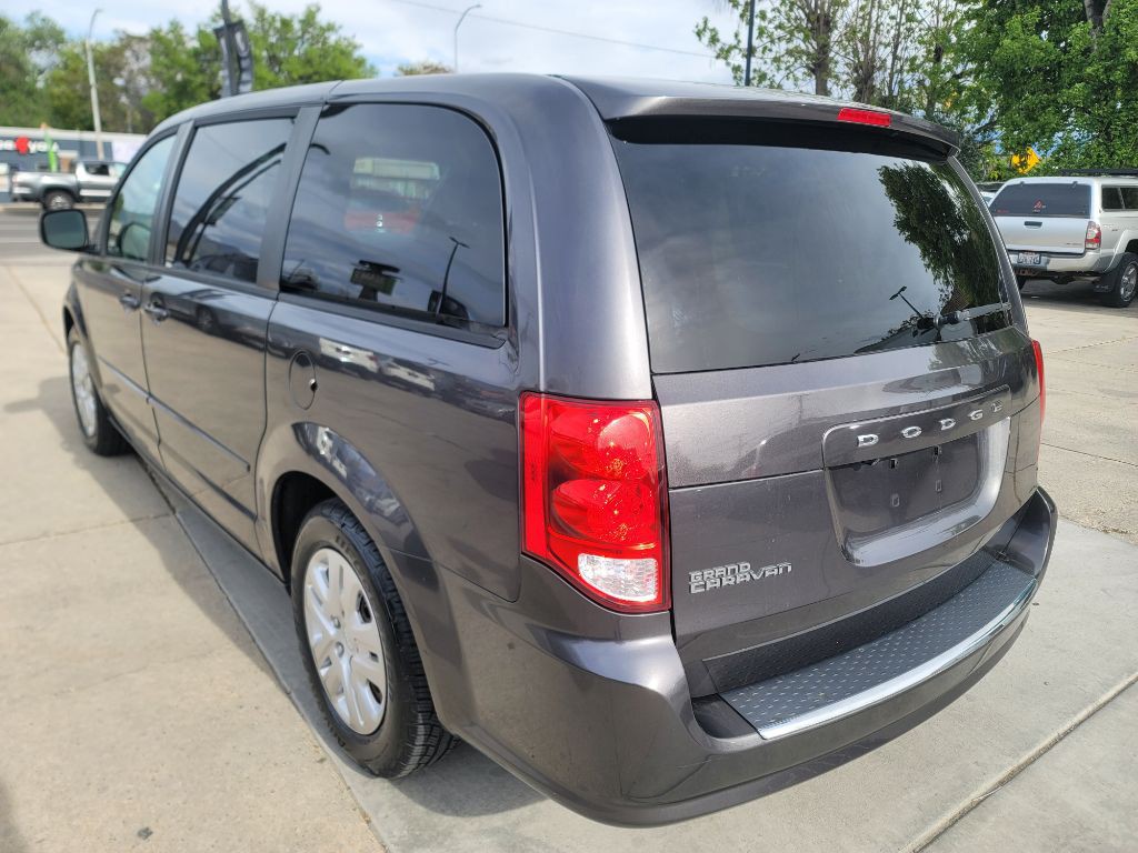 2017 Dodge Grand Caravan Image 4