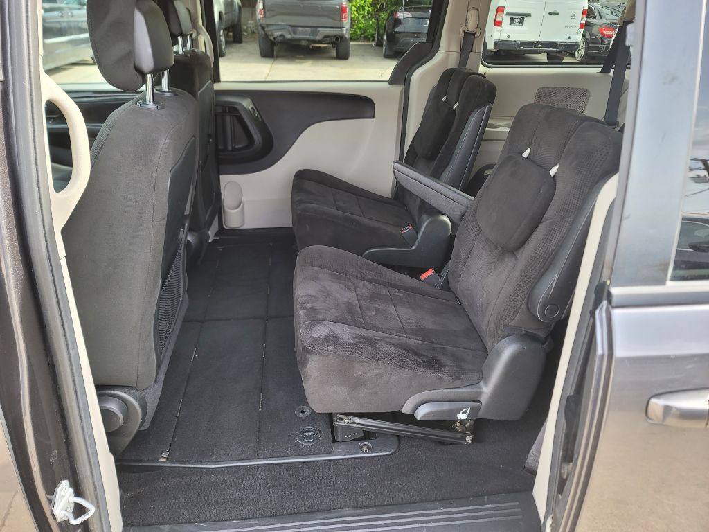 2017 Dodge Grand Caravan Image 14