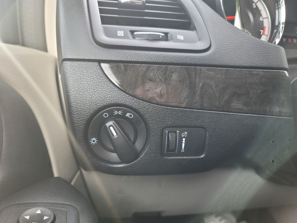 2017 Dodge Grand Caravan Image 20