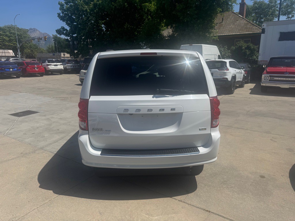 2017 Dodge Grand Caravan Image 8