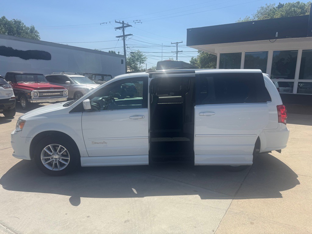 2017 Dodge Grand Caravan Image 12