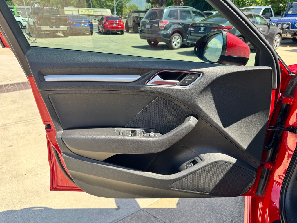 2018 Audi A3 Image 11