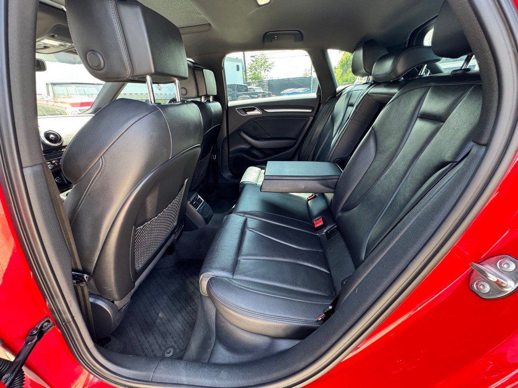 2018 Audi A3 Image 23