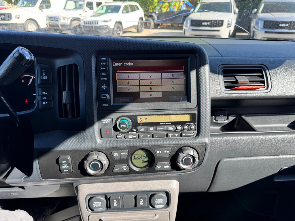 2011 Honda Ridgeline Image 14