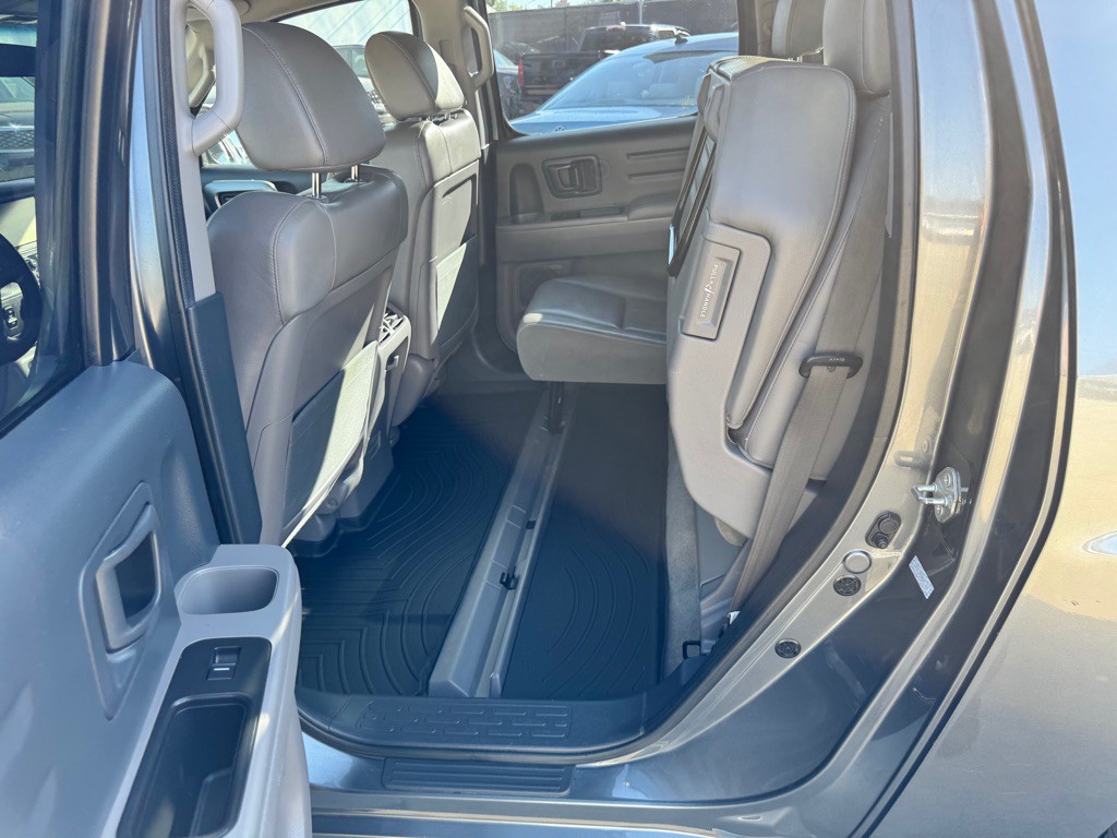 2011 Honda Ridgeline Image 18