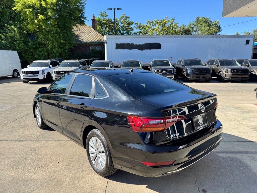 2019 Volkswagen Jetta Image 5