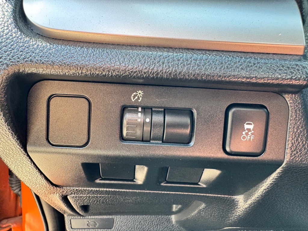 2014 Subaru Crosstrek Image 25