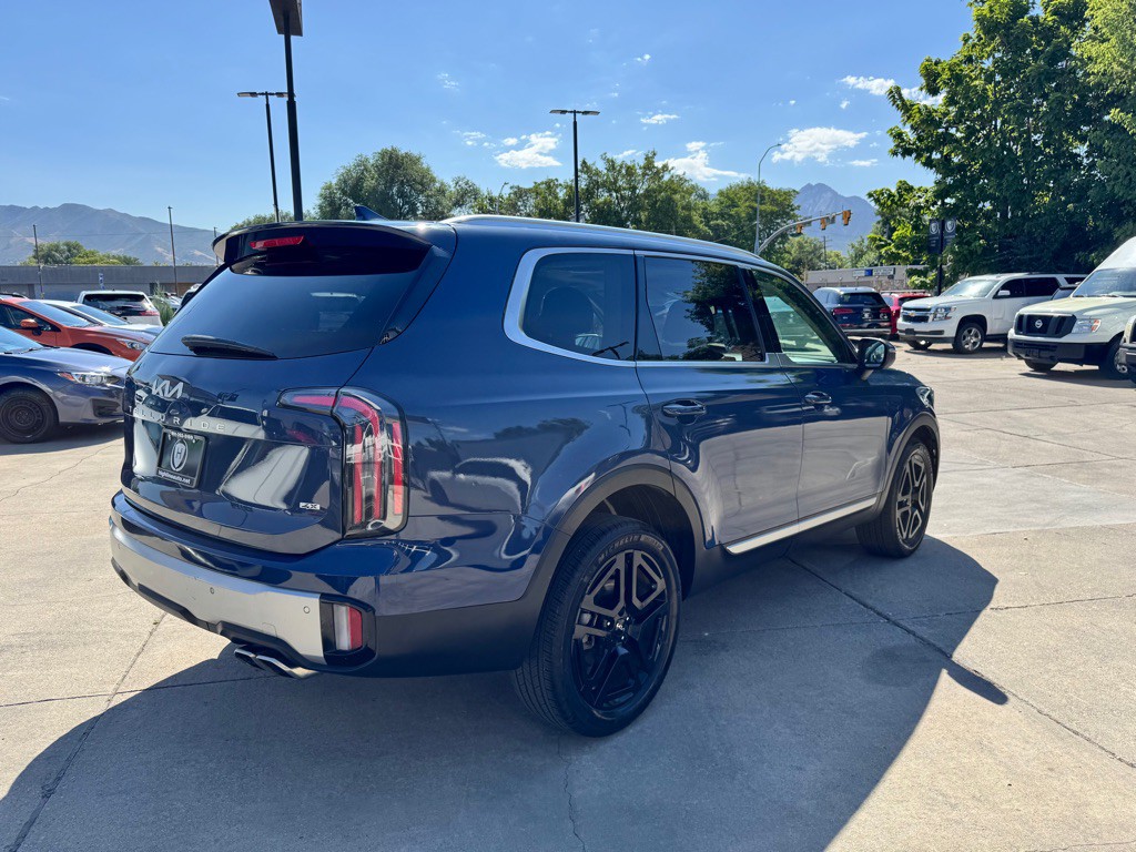 2023 Kia Telluride Image 3