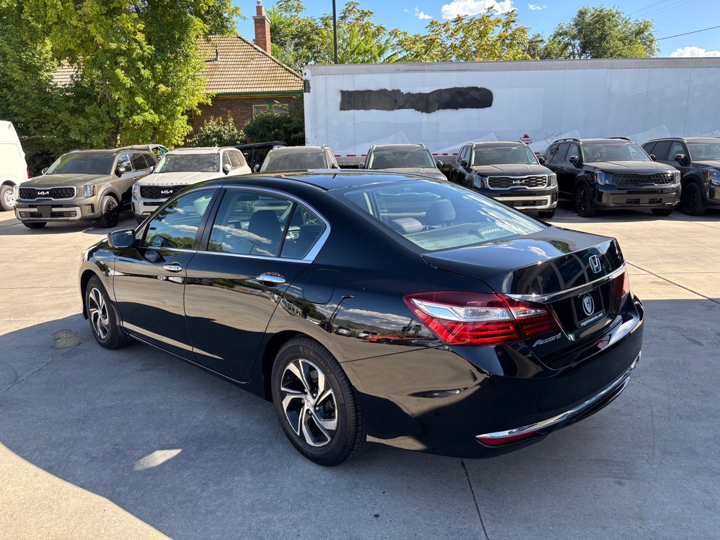 2016 Honda Accord Image 27