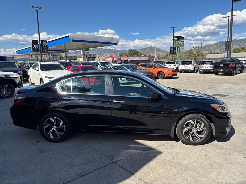 2016 Honda Accord Image 5