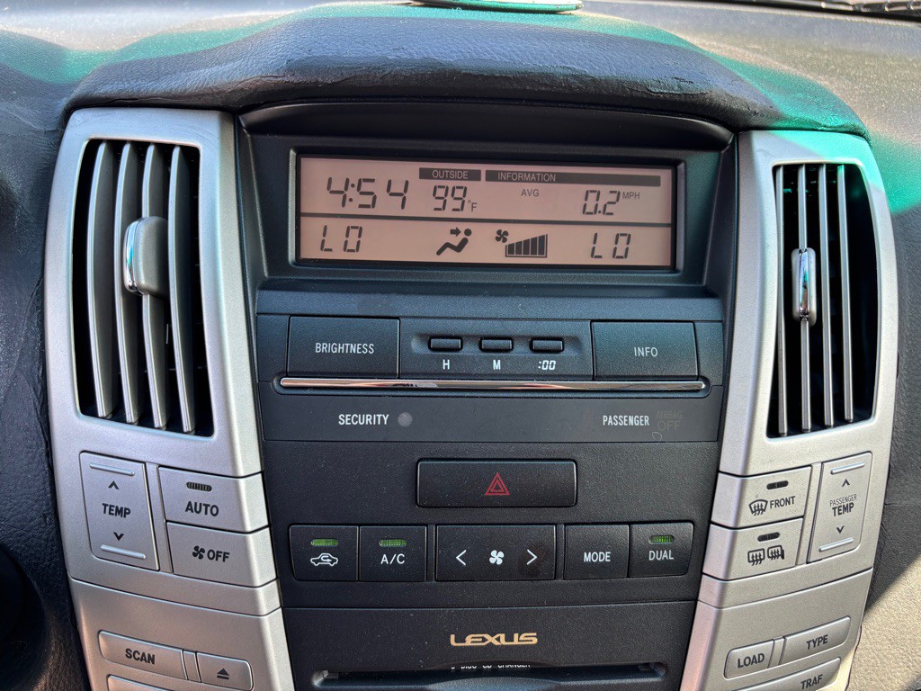 2004 Lexus RX 330 Image 14
