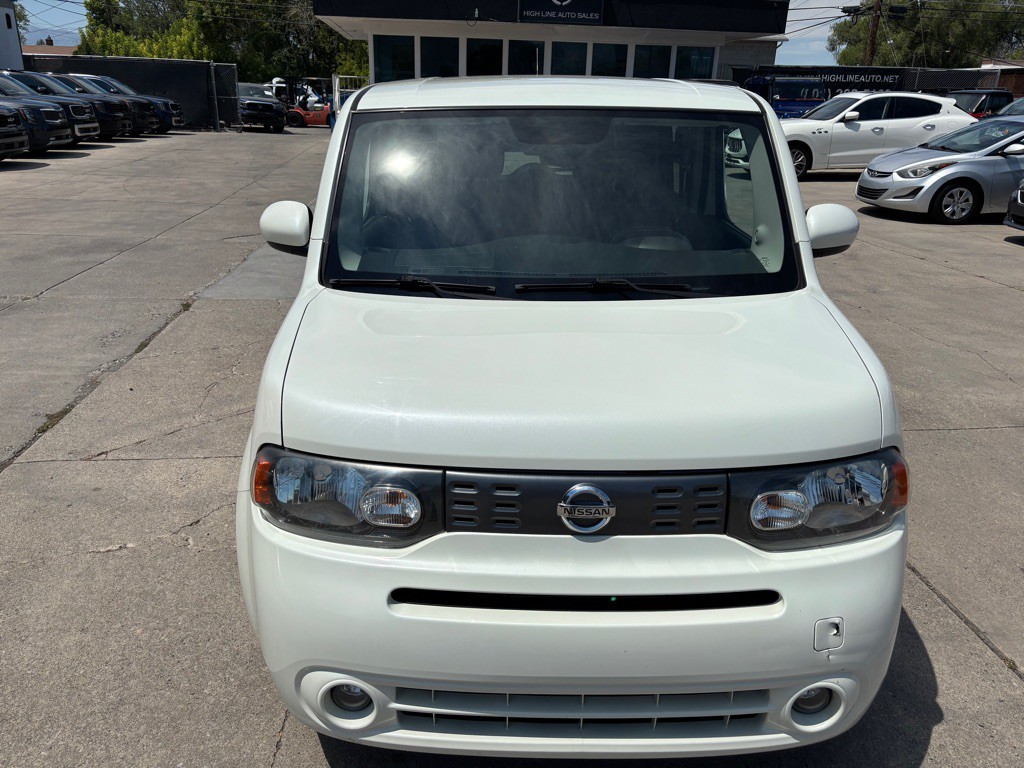 2009 Nissan Cube Image 2