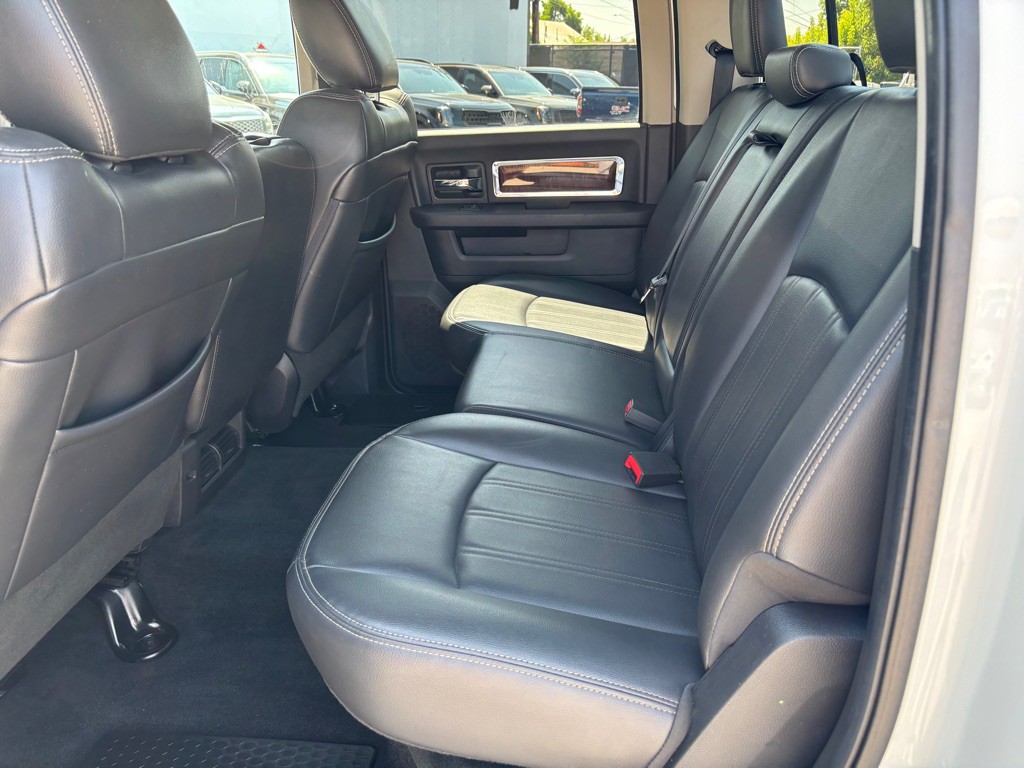 2012 RAM 3500 Image 20