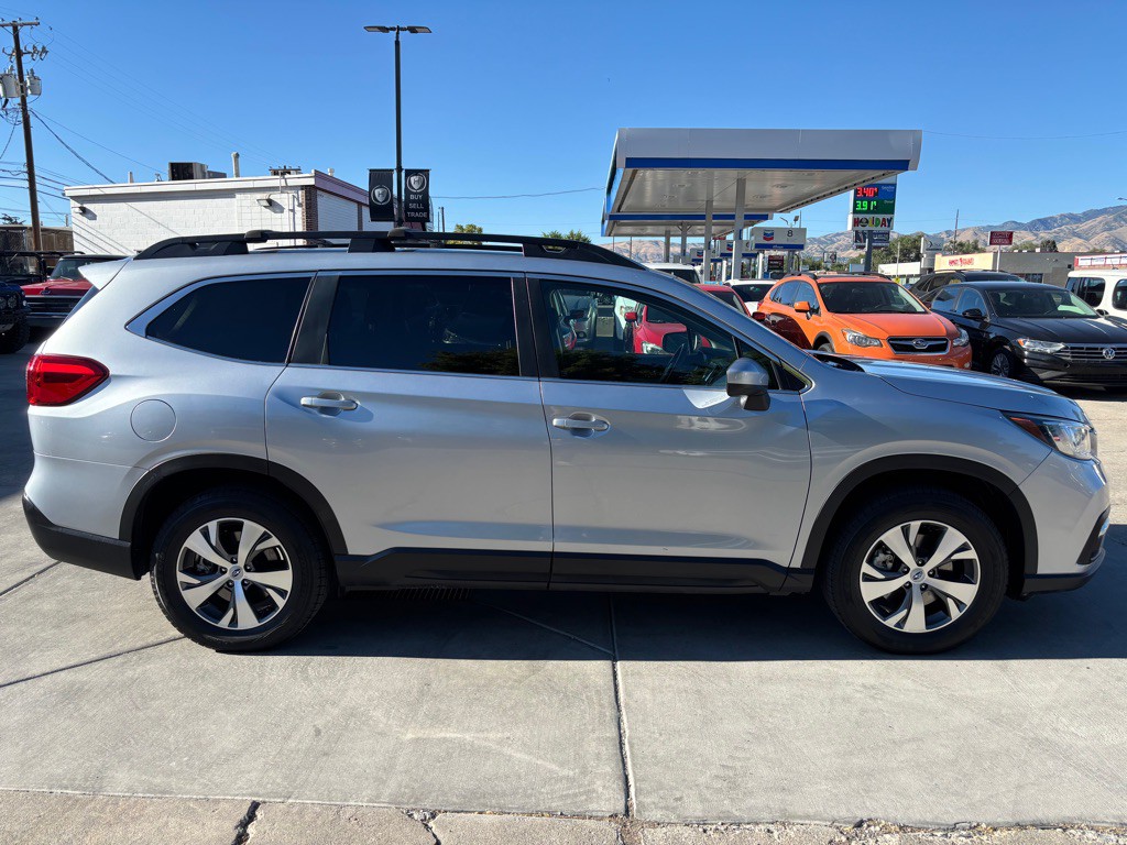2022 Subaru Ascent Image 8