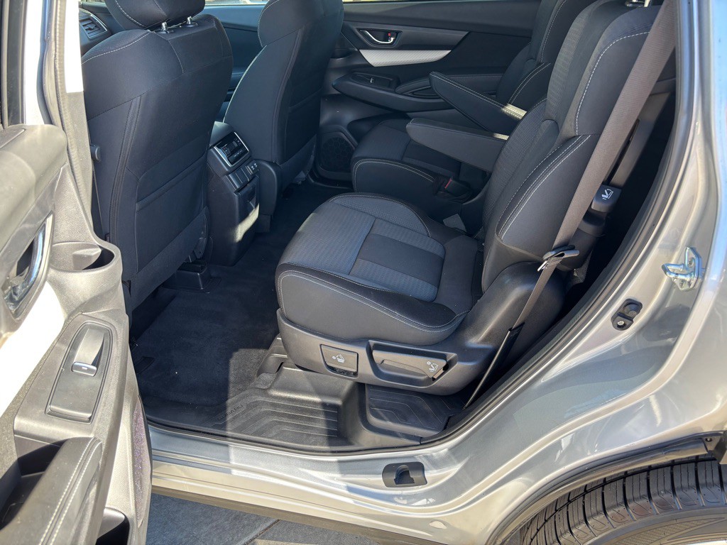 2022 Subaru Ascent Image 15