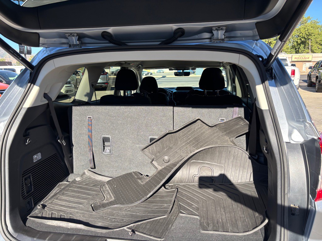 2022 Subaru Ascent Image 15