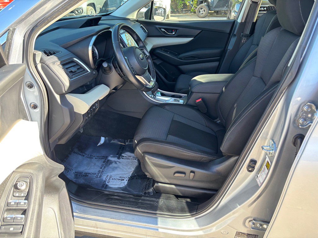 2022 Subaru Ascent Image 18