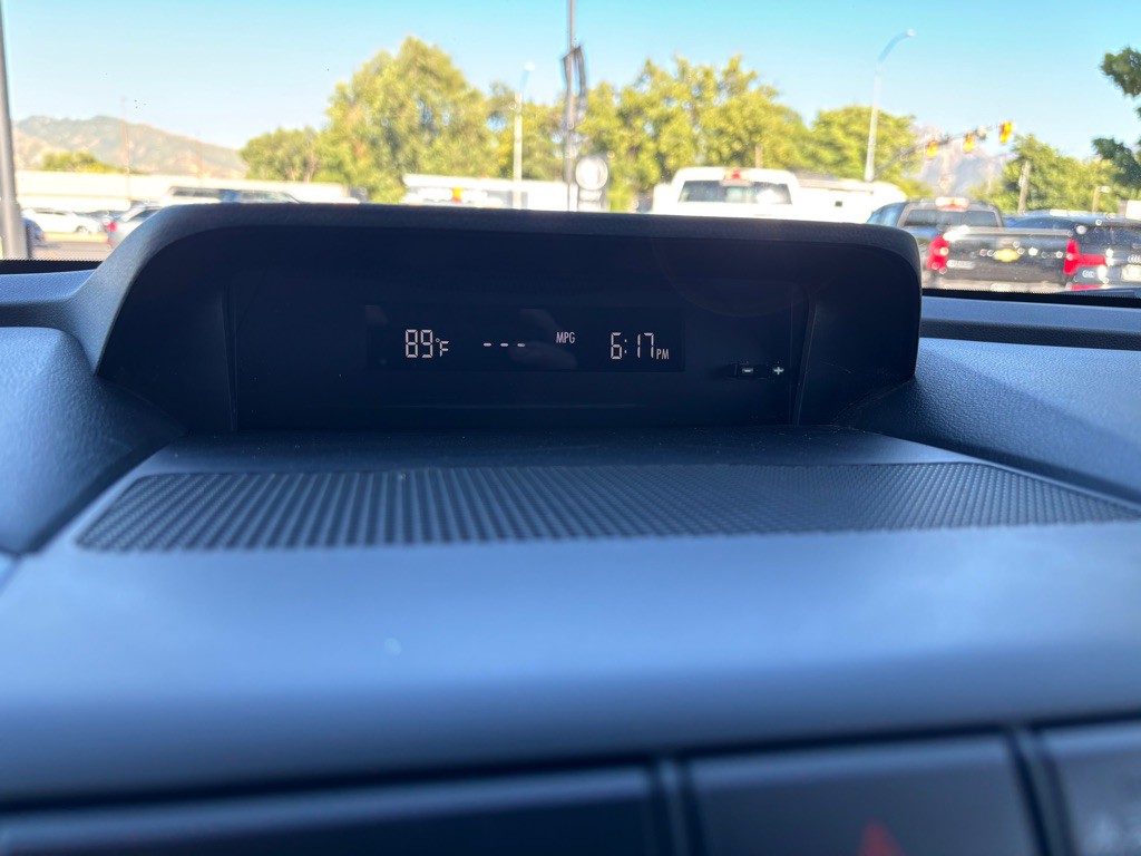 2022 Subaru Ascent Image 36