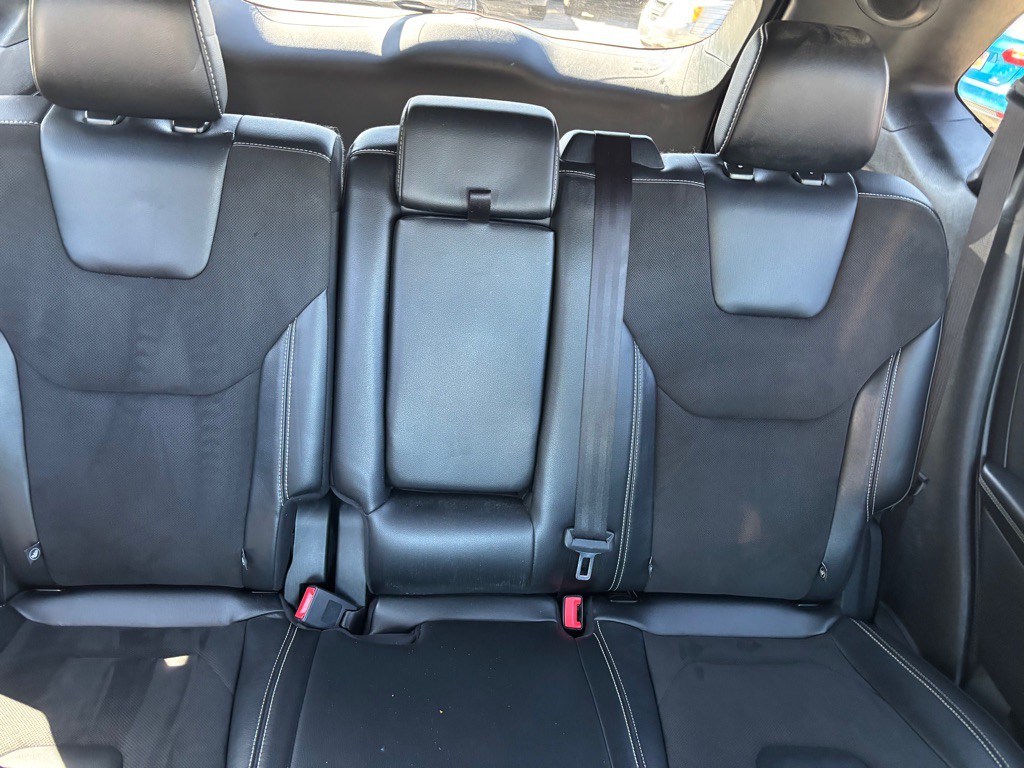 2020 Ford Edge Image 17