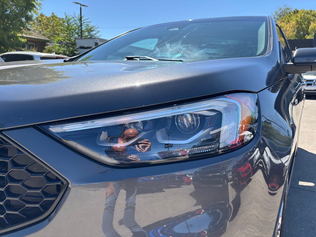 2020 Ford Edge Image 21