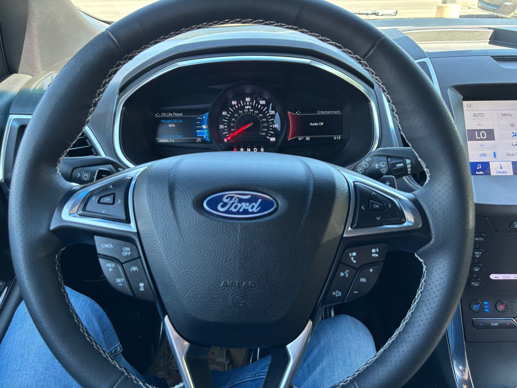 2020 Ford Edge Image 34