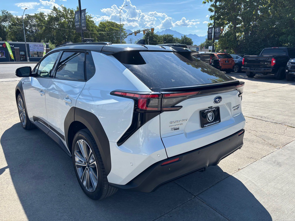 2023 Subaru Solterra Image 5